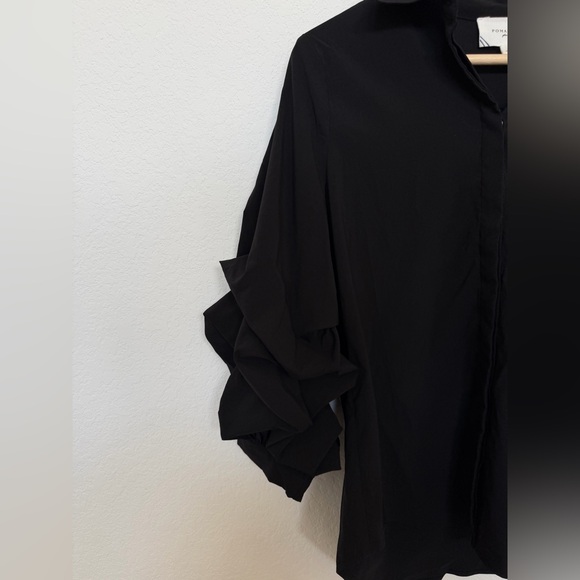 Tuckernuck Pomander Place Alessia Top in Black Size Medium - Picture 6 of 9